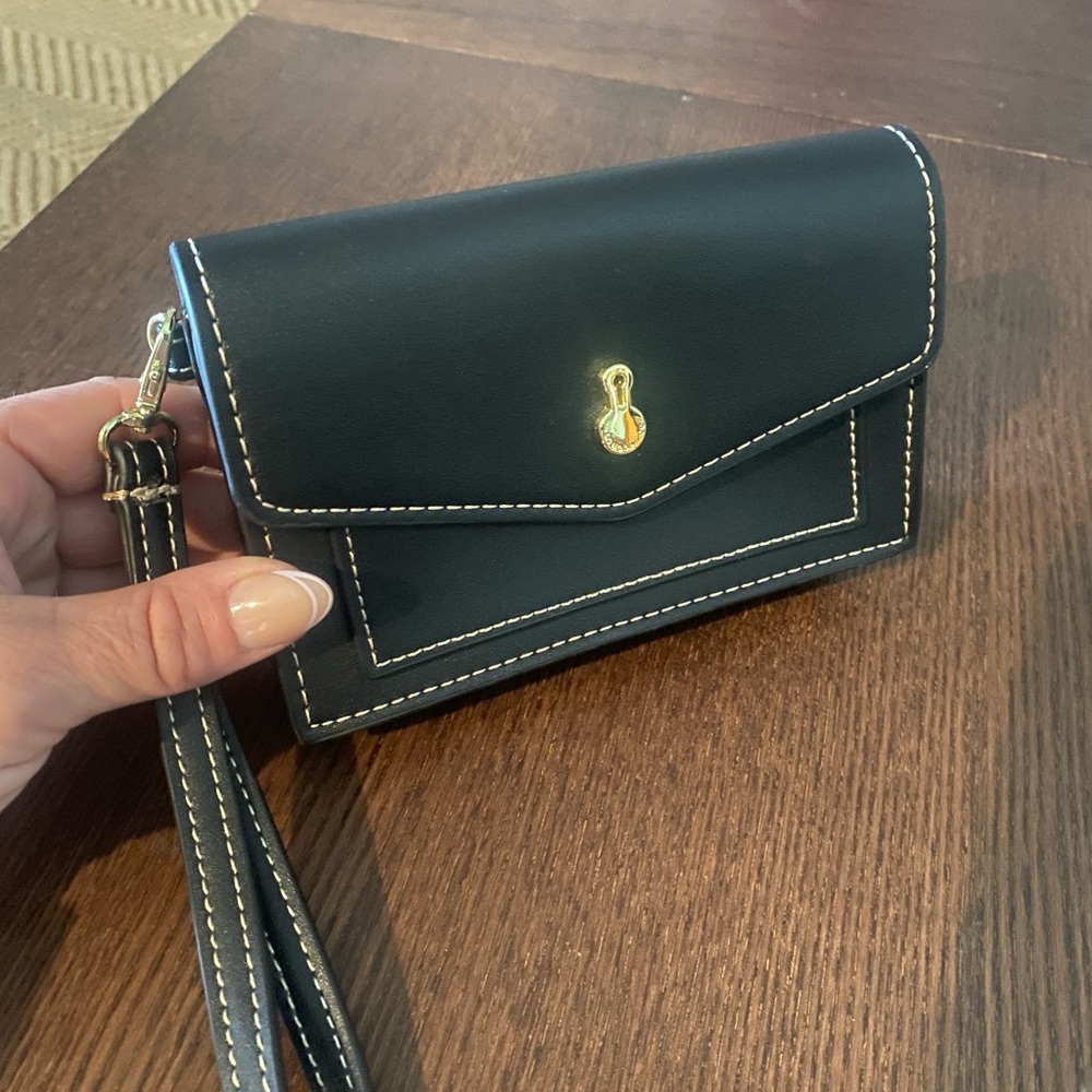 London Fog Black Wristlet with Gold Accent